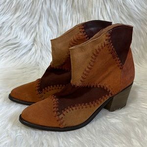 Musse & Cloud Jaeda Patched Leather Ankle Bootie Size 9